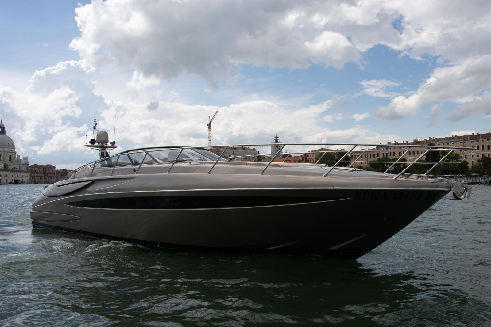 Riva Rivale 52