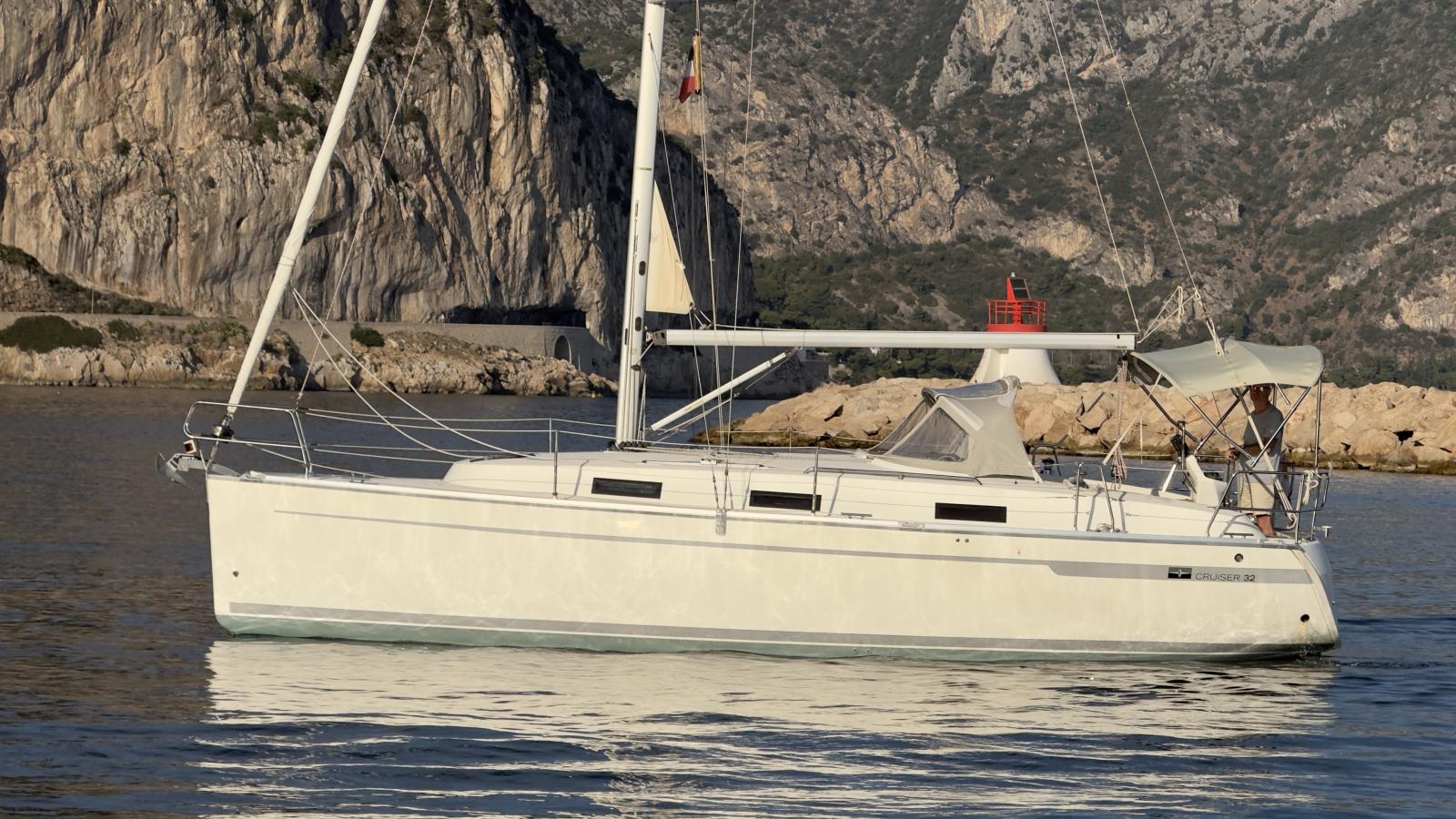 Bavaria Cruiser 32